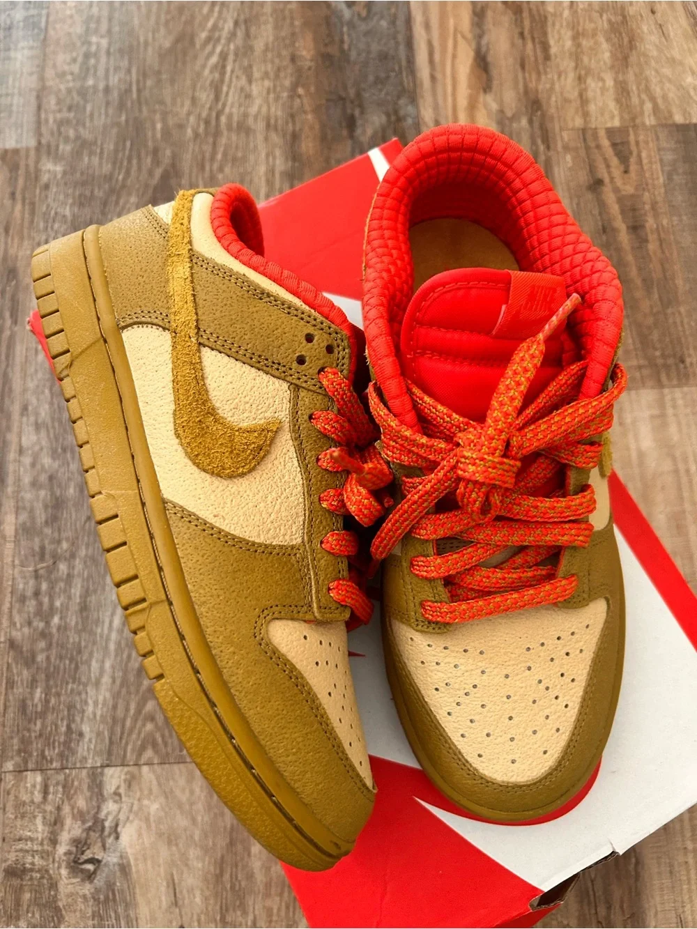 Nike Women Low-Top Sneakers in Tan and Orange